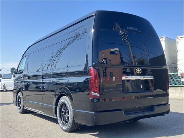 TOYOTA HIACE VAN 2WD 2015 Image 31