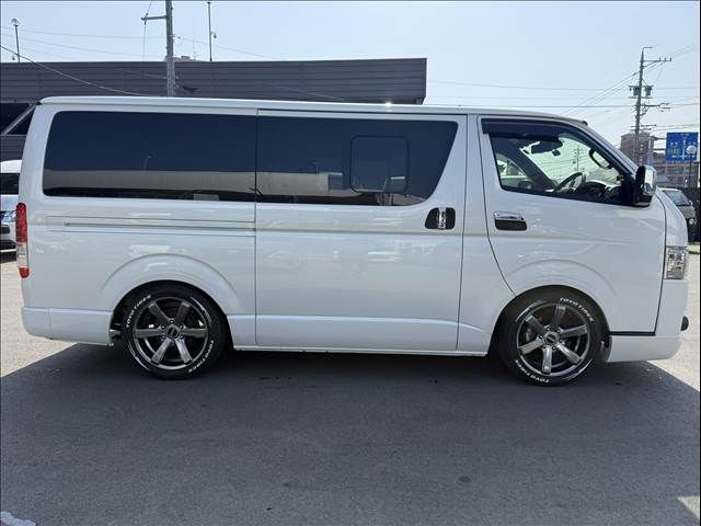 TOYOTA HIACE VAN 2WD 2021 Image 31