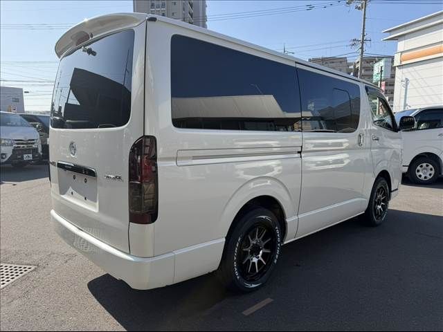 TOYOTA REGIUSACE VAN 1.25T 2019 Image 31