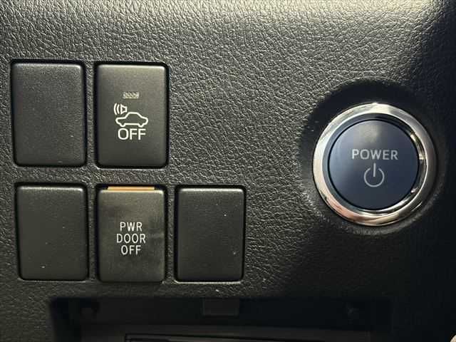 TOYOTA ALPHARD HYBRID 4WD 2015 Image 31