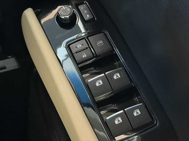 TOYOTA ALPHARD HYBRID 4WD 2015 Image 31