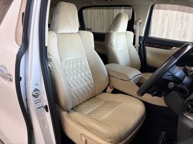 TOYOTA ALPHARD HYBRID 4WD 2015 Image 31