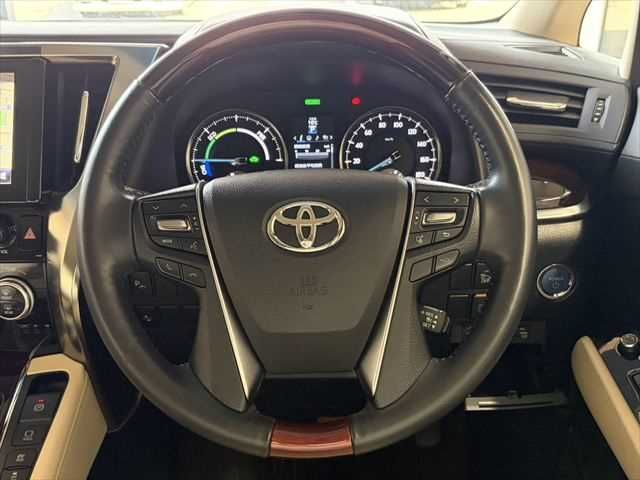 TOYOTA ALPHARD HYBRID 4WD 2015 Image 31