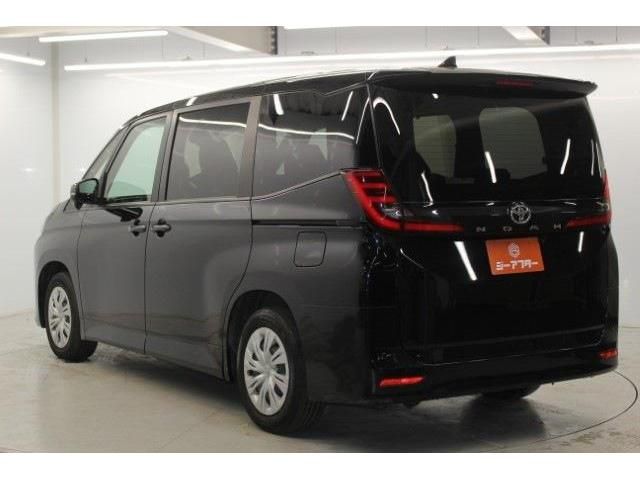 TOYOTA NOAH 2022 Image 31