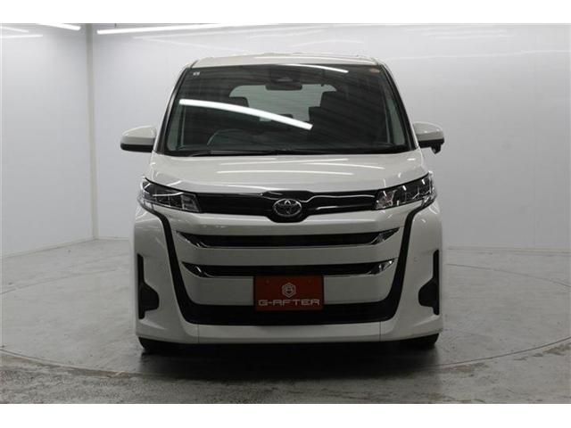 TOYOTA NOAH 2022 Image 31