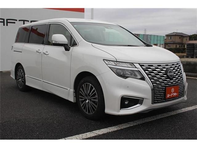 NISSAN ELGRAND 2024 Image 31