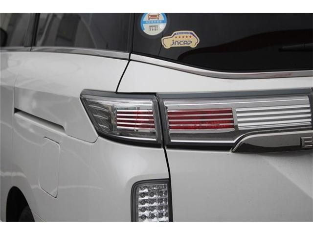 NISSAN ELGRAND 2024 Image 31