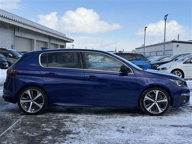 PEUGEOT 308 2020 Image 31