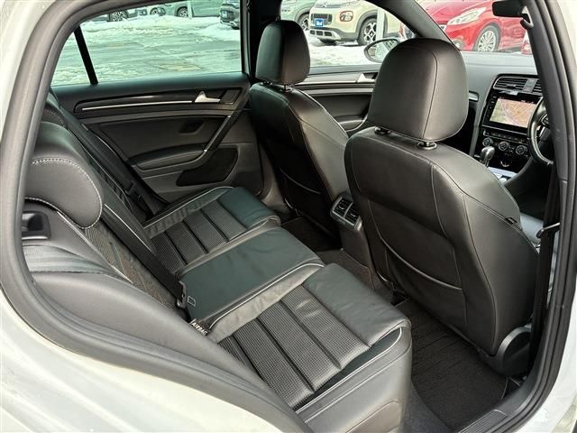 VOLKSWAGEN GOLF R 2017 Image 31