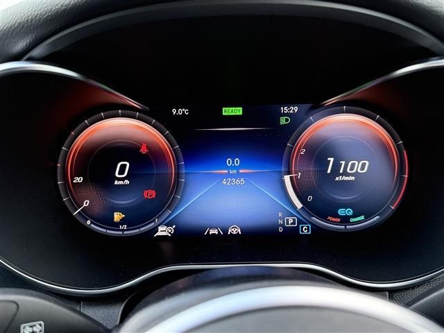 MERCEDES BENZ C CLAS 2020 Image 31