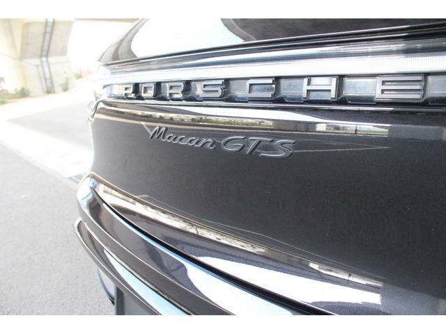 PORSCHE MACAN 2022 Image 31