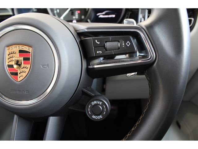 PORSCHE MACAN 2022 Image 31