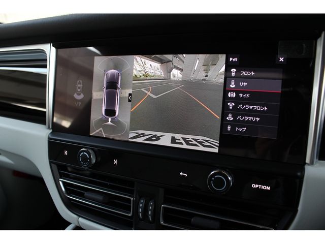 PORSCHE MACAN 2022 Image 31