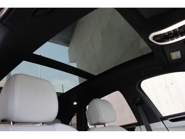 PORSCHE MACAN 2022 Image 31