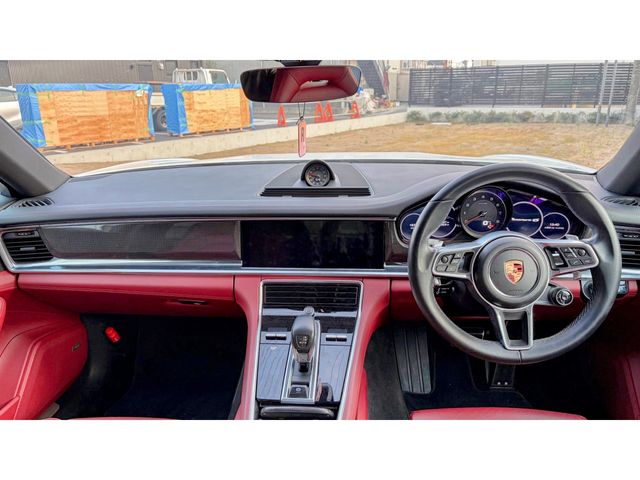 PORSCHE PANAMERA SPO 2019 Image 31