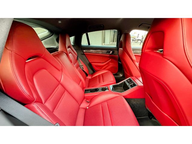 PORSCHE PANAMERA SPO 2019 Image 31