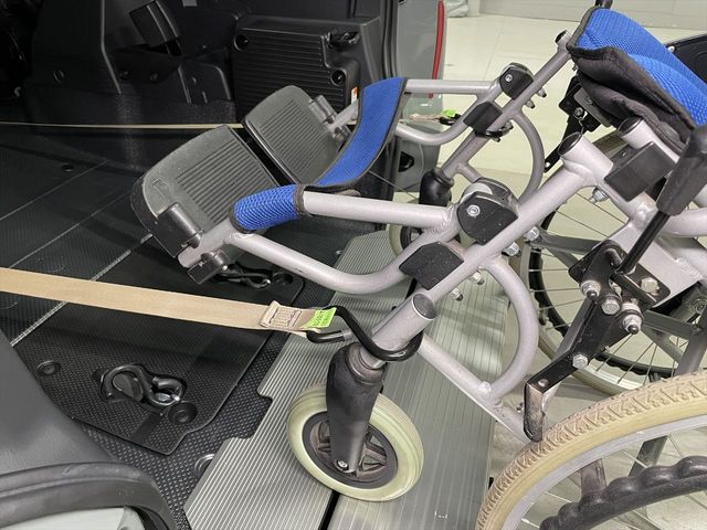 TOYOTA SIENTA 2024 Image 31