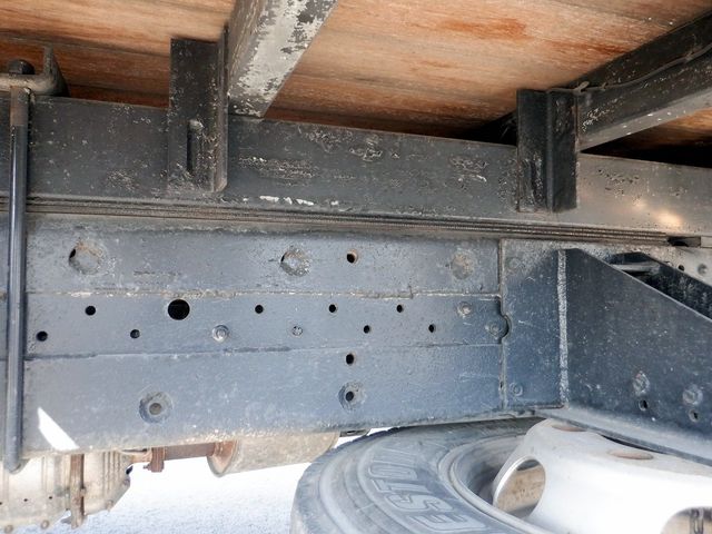 ISUZU ELF 2014 Image 31