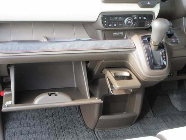 HONDA N-WGN 4WD 2020 Image 31