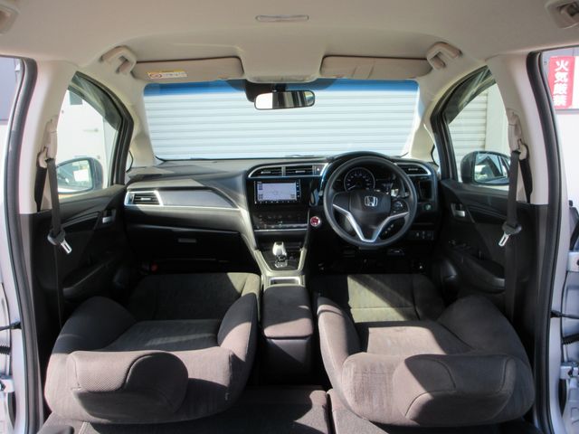 HONDA SHUTTLE HYBRID 2020 Image 31