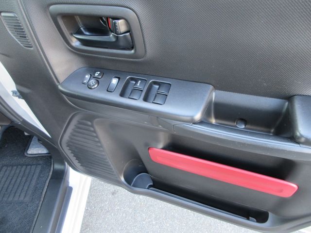 SUZUKI SPACIA 4WD 2021 Image 31