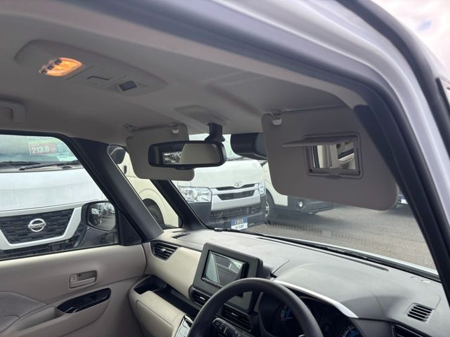 NISSAN ROOX 2024 Image 31