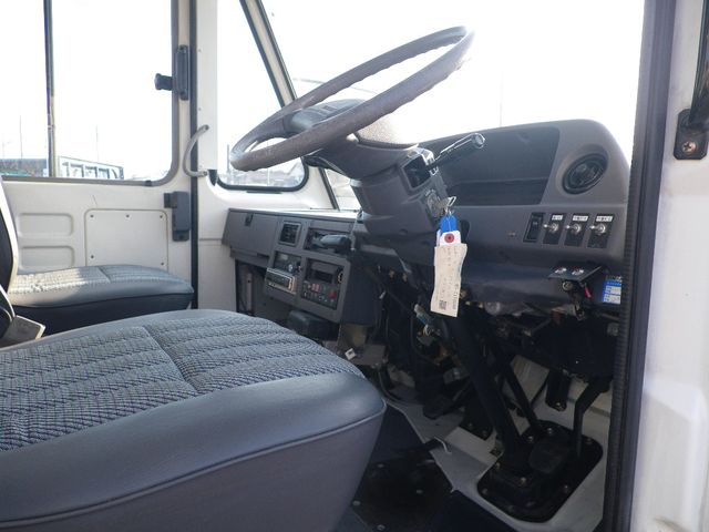 TOYOTA QUICK DELIVERY 1999 Image 31