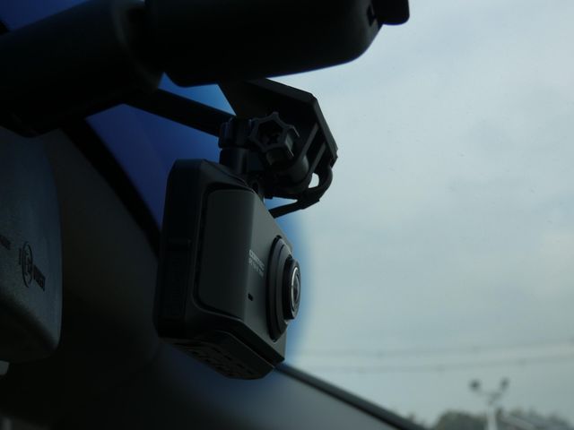 NISSAN ELGRAND 2017 Image 31