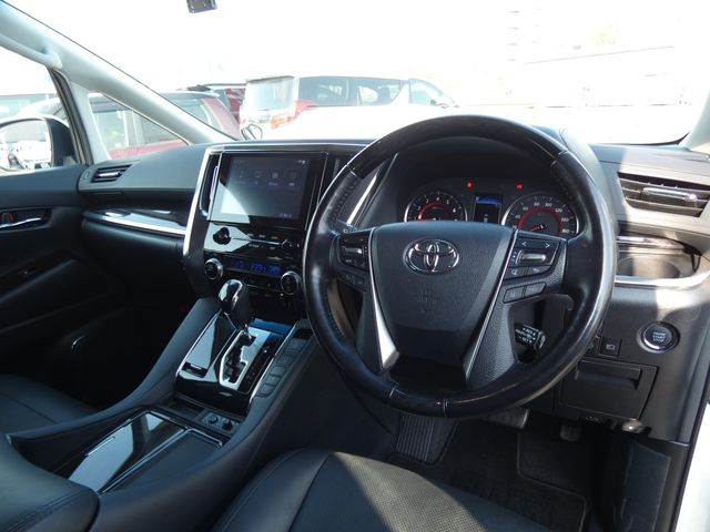 TOYOTA ALPHARD 2021 Image 31