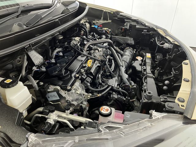 TOYOTA YARIS CROSS HYBRID 2023 Image 31