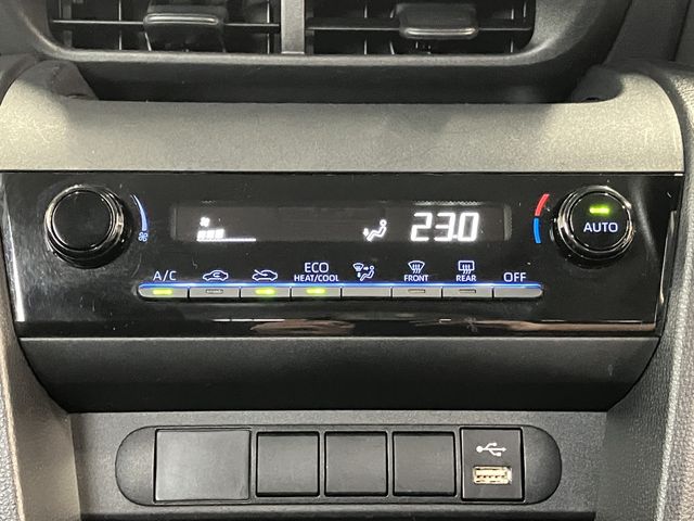 TOYOTA YARIS CROSS HYBRID 2023 Image 31