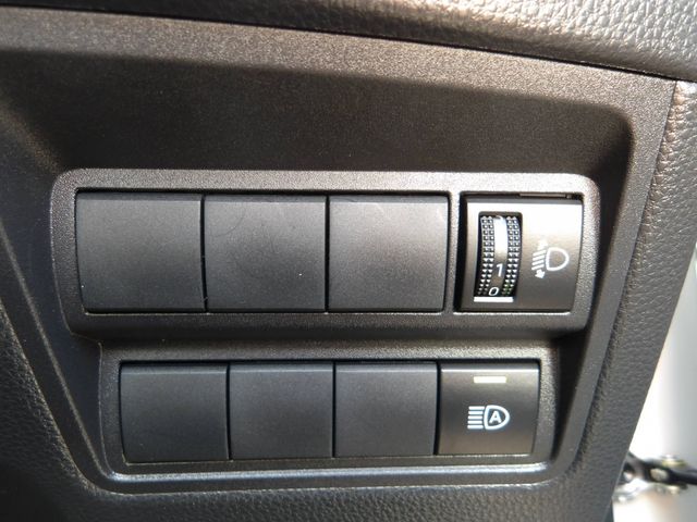 TOYOTA YARIS CROSS HYBRID 2023 Image 31