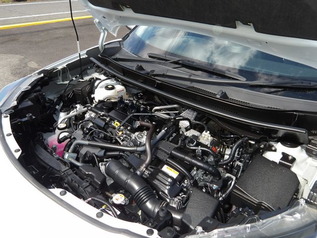 TOYOTA YARIS CROSS HYBRID 2023 Image 31