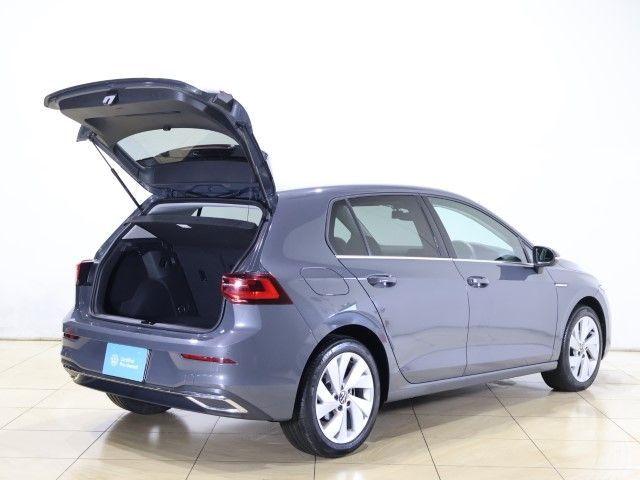 VOLKSWAGEN GOLF 2023 Image 31