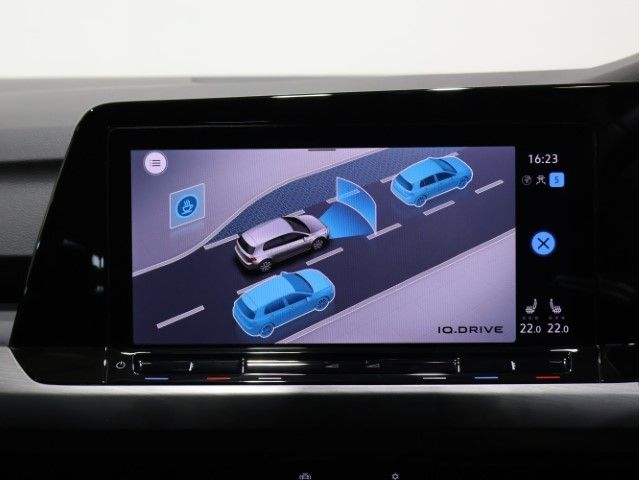VOLKSWAGEN GOLF 2023 Image 31