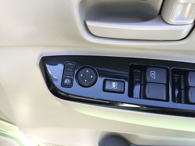 NISSAN ROOX 2021 Image 31