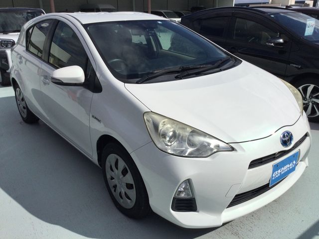 TOYOTA AQUA 2012 Image 31