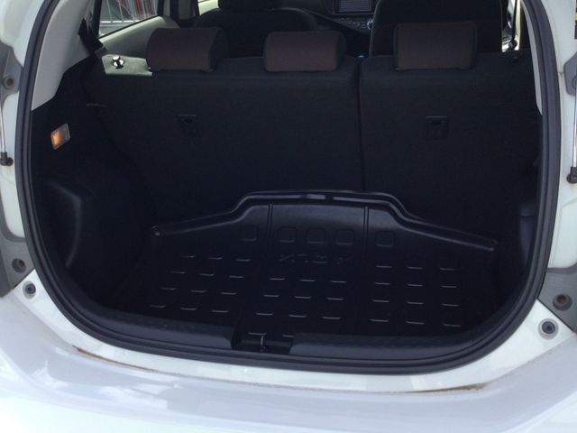 TOYOTA AQUA 2012 Image 31