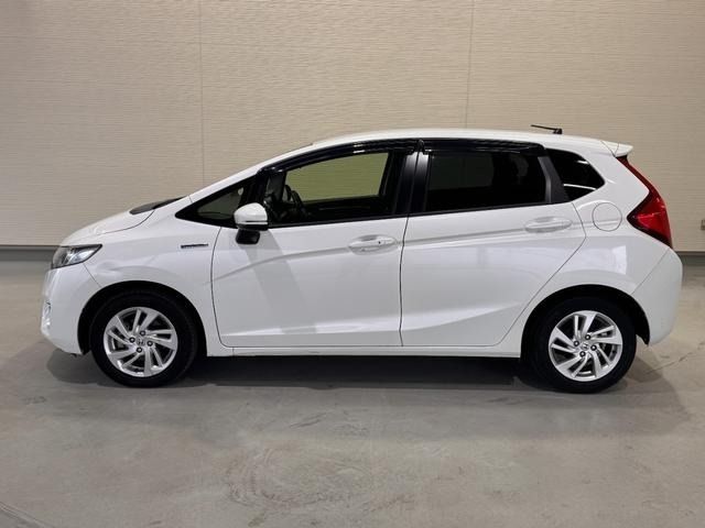 HONDA FIT HYBRID 2015 Image 31