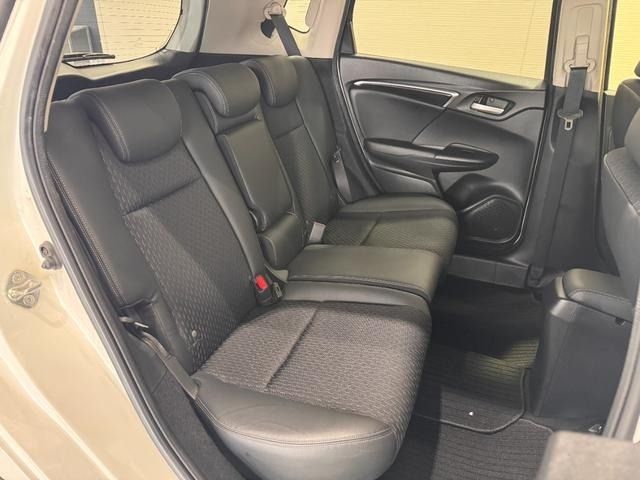 HONDA FIT HYBRID 2015 Image 31