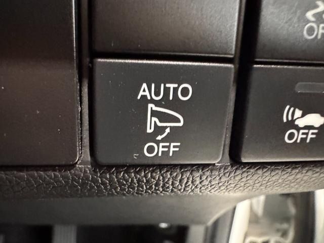 HONDA FIT HYBRID 2015 Image 31