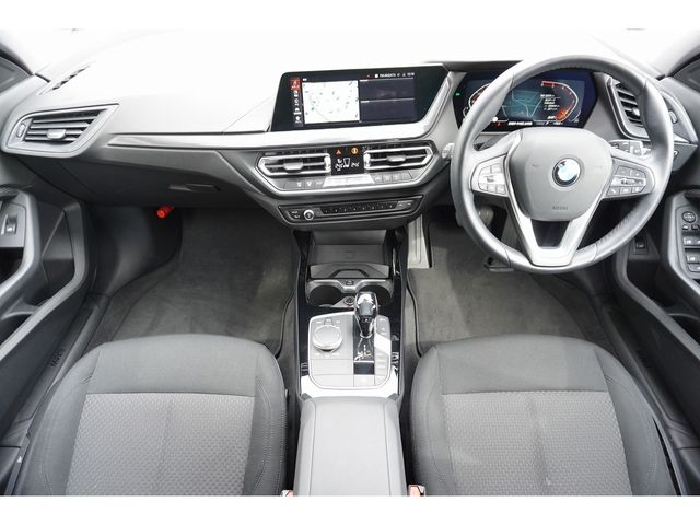 BMW 1SERIES 2021 Image 31