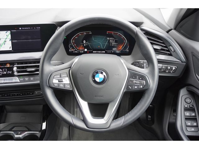 BMW 1SERIES 2021 Image 31