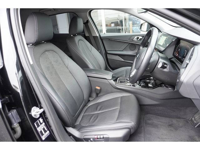 BMW 1SERIES 2023 Image 31