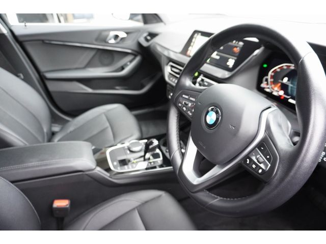 BMW 1SERIES 2023 Image 31