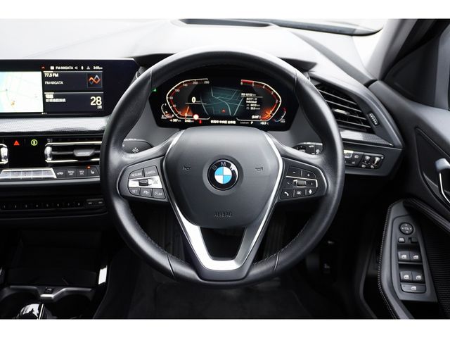BMW 1SERIES 2023 Image 31