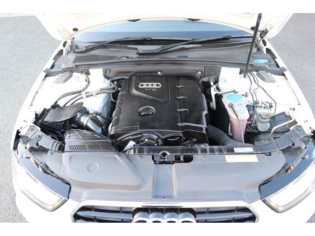 AUDI A4 2014 Image 31