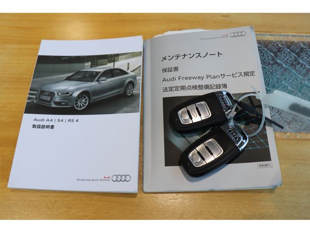 AUDI A4 2014 Image 31