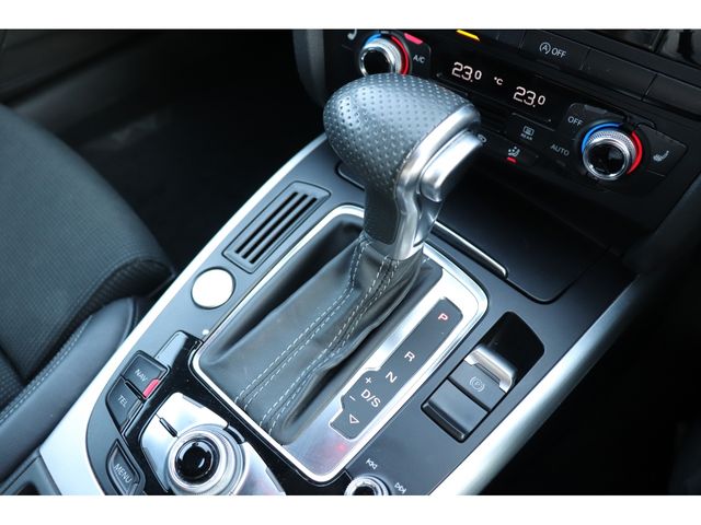 AUDI A4 2014 Image 31