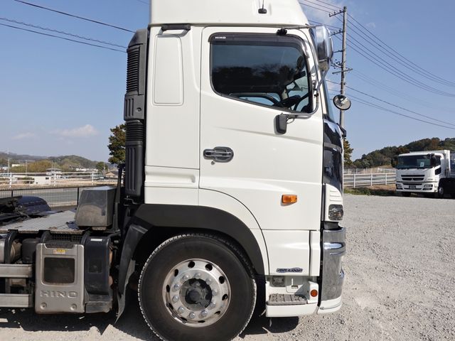 HINO PROFIA 2015 Image 31